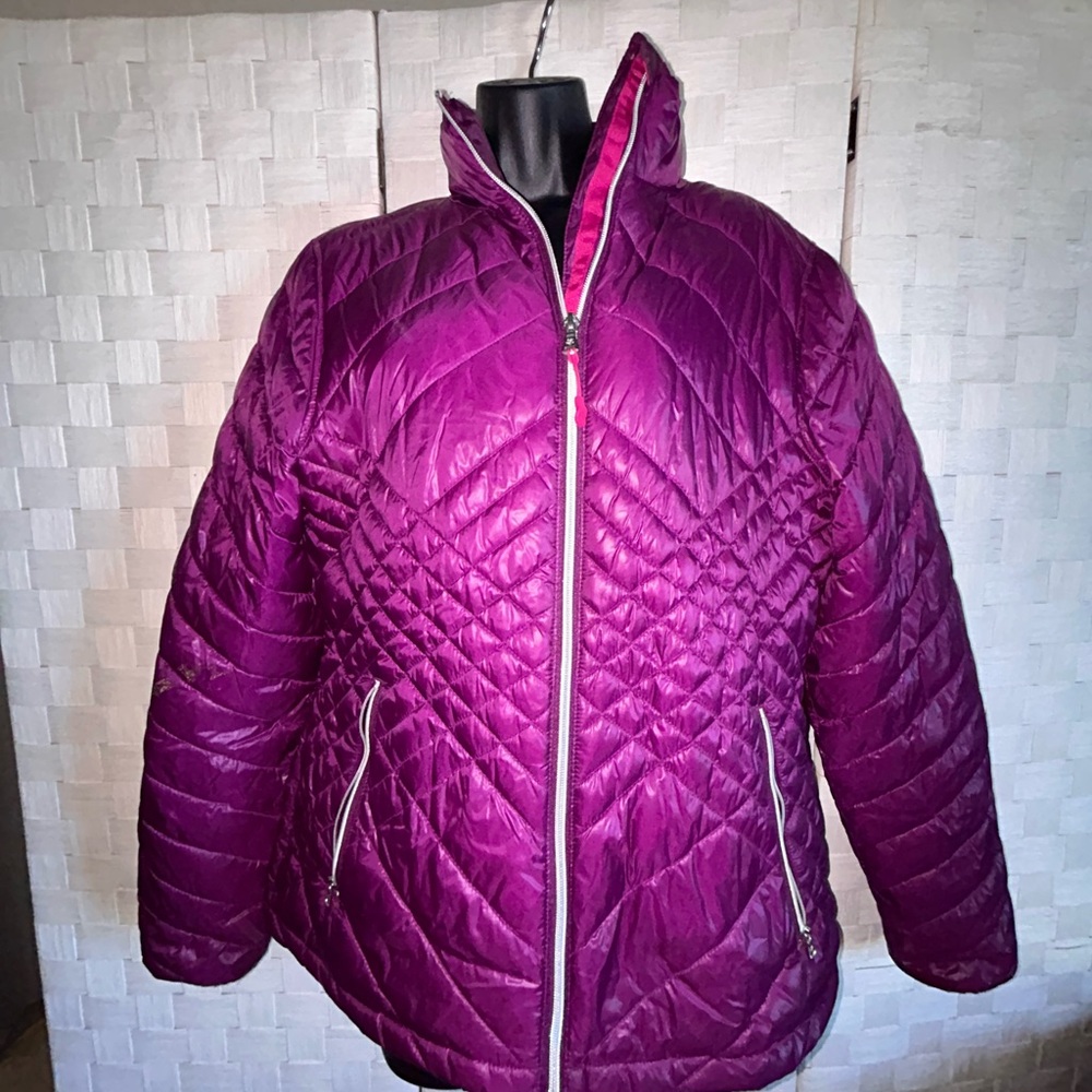 Tek Gear Women's Magenta Quilted Puffer Jacket -Size L